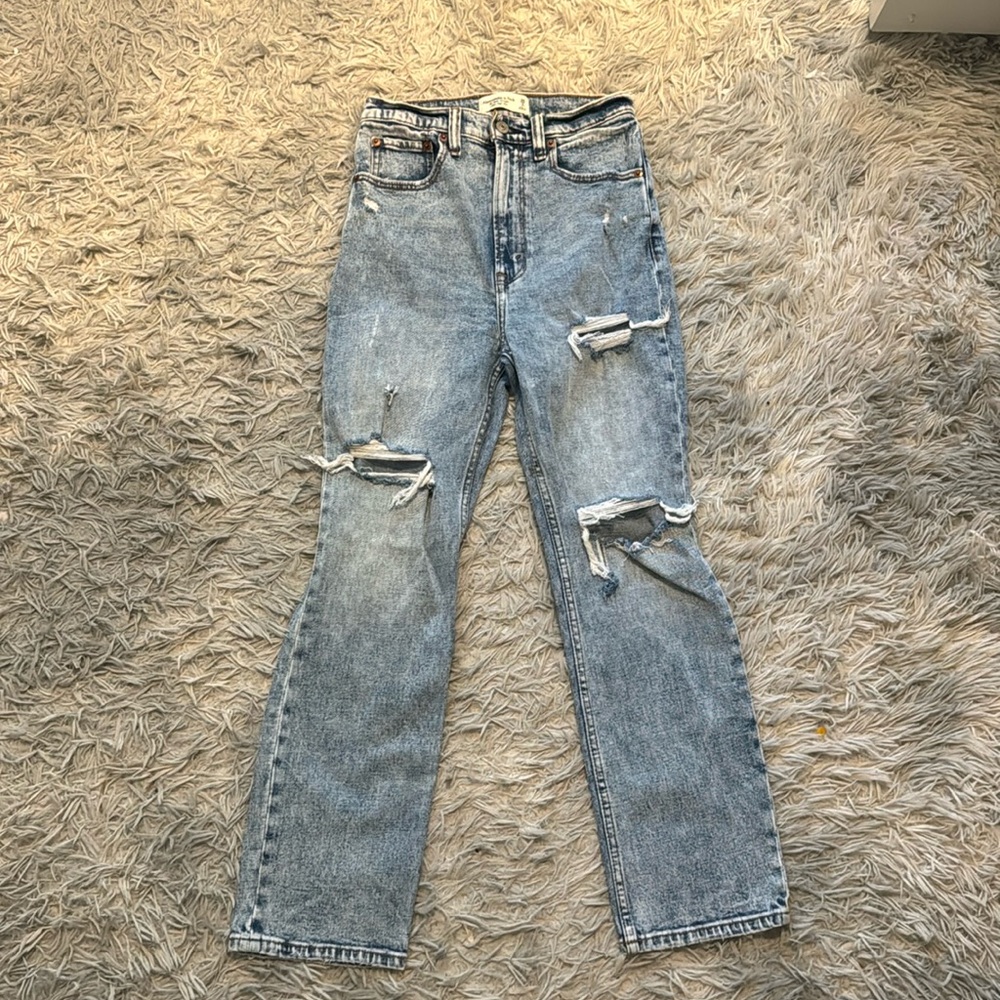 Abercrombie light wash destroyed high rise Jean. Worn once or twice, size 26R.
